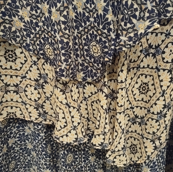 Bethany Size 10 Dress Geometric Layered Sleeveless Shift Navy Blue Tan Dress - Picture 10 of 11